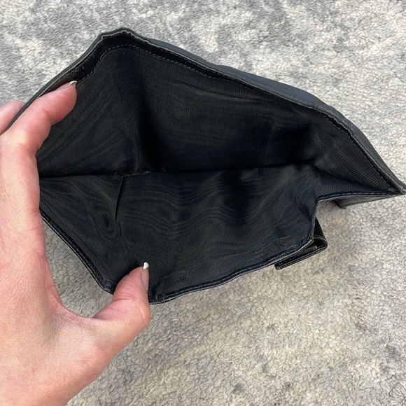 Prada Nylon Envelope Snap Wallet Black Designer Classic Everyday Triangle Plaque - Picture 13 of 16